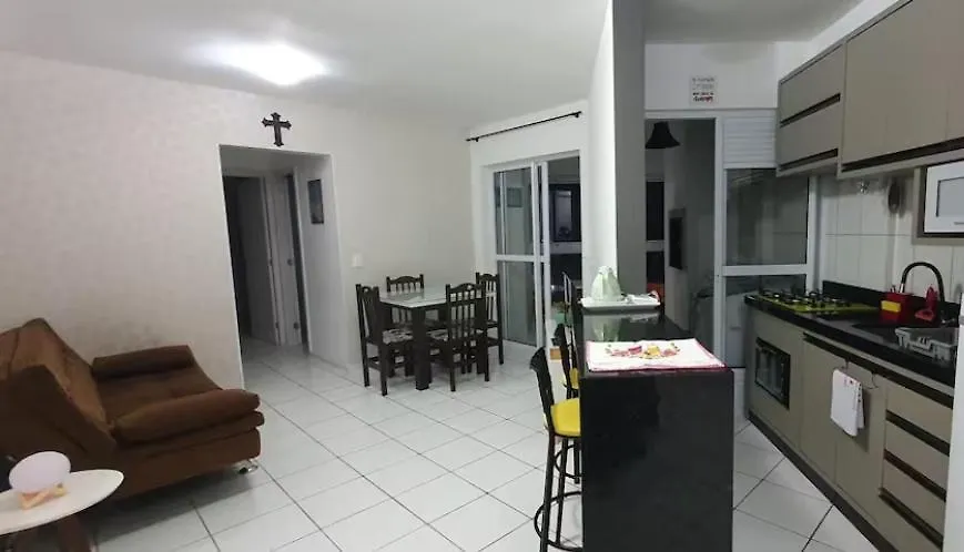 Apartamento Proximo A Praia. Apartment Laguna
